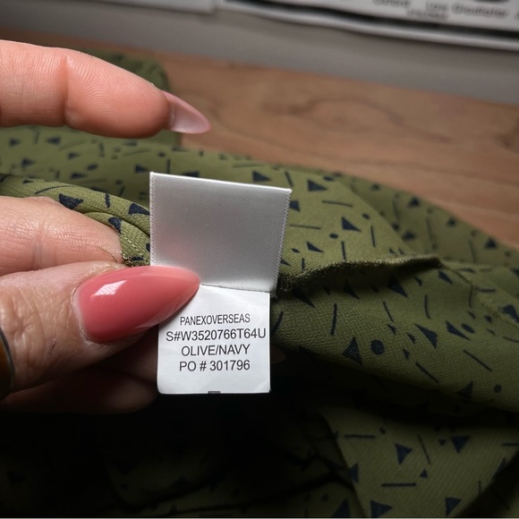 bar lll Long Sleeve Sheer Olive Green Navy Blouse Boho Delicate Hippie Flowy - Picture 7 of 7